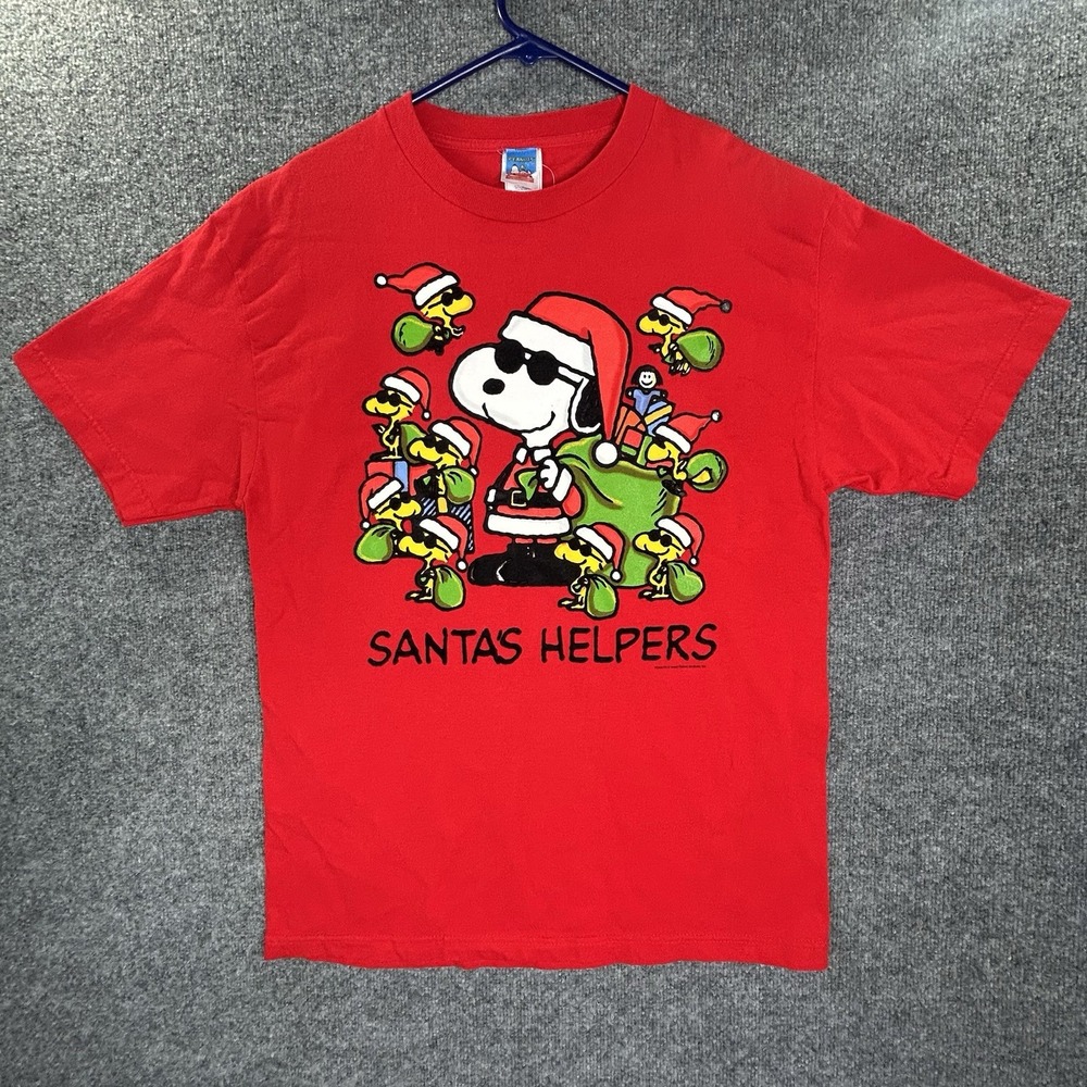 Vintage Peanuts Snoopy‎ T-shirt Santas Helpers Adult Size Large Red Christmas